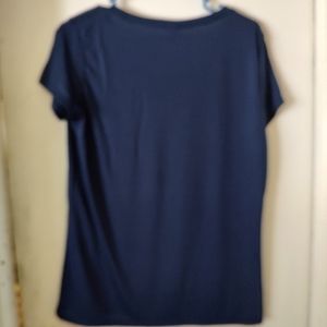 Women's top, i have 2 of them